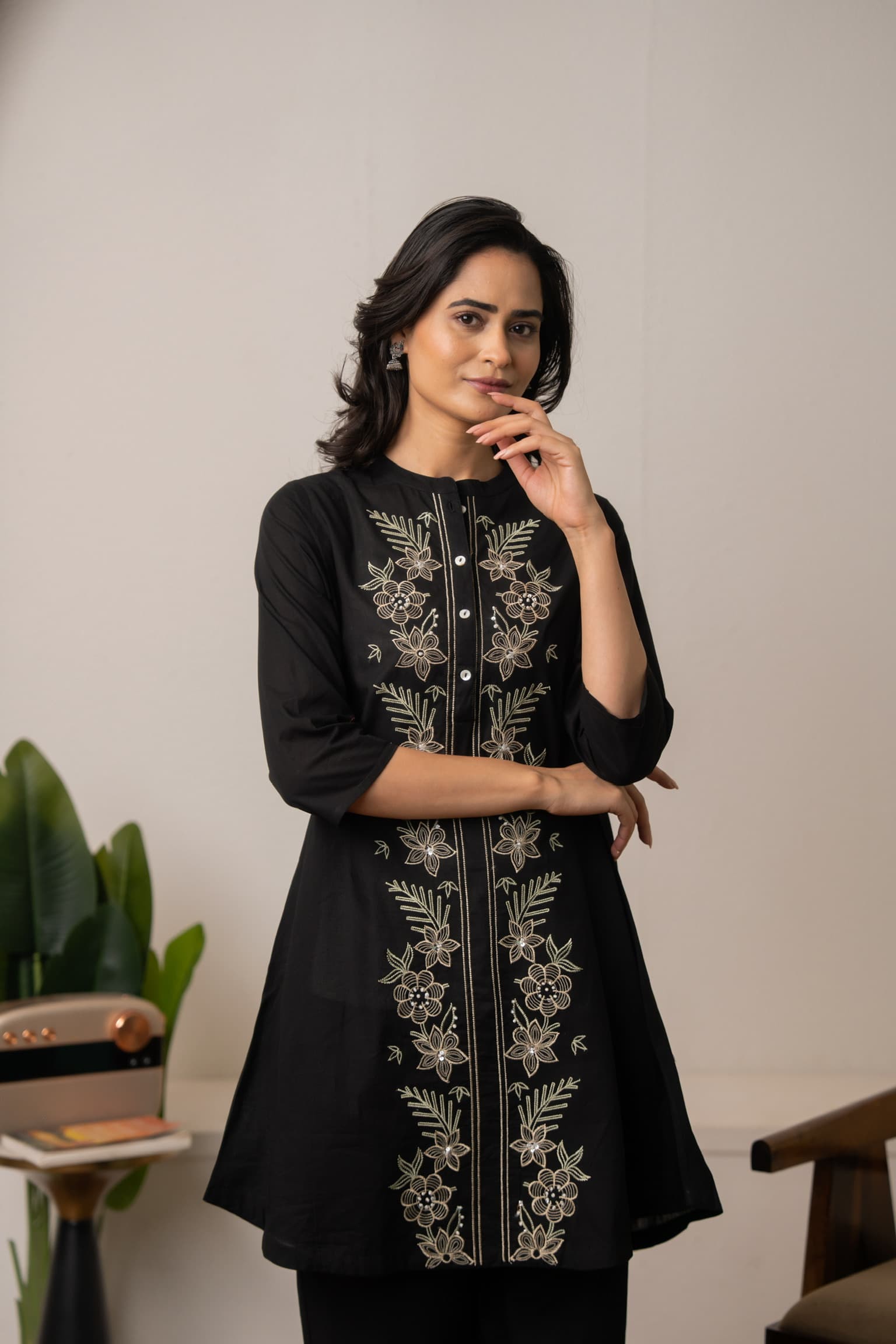 Black Embroidered Co-Ord Set view 6