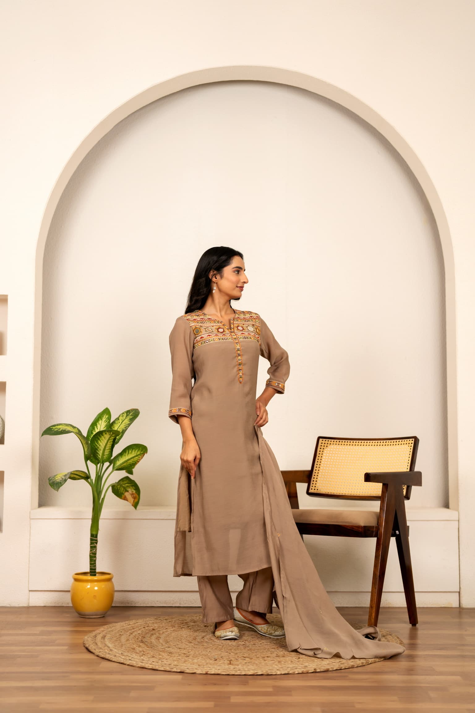 Chiku Embroidered Kurta Set view 5